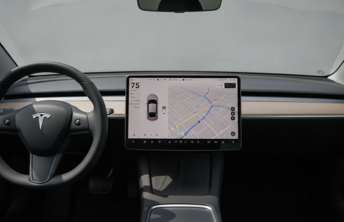 Tesla Model 3 : prix, autonomie et avis proprietaire