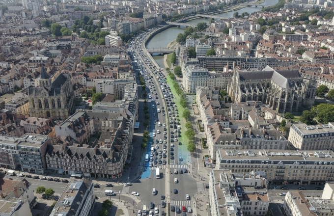 découvrez tout ce qu'il faut savoir sur la zfe à rouen : vignette obligatoire, zones concernées et réglementation pour circuler en toute conformité.